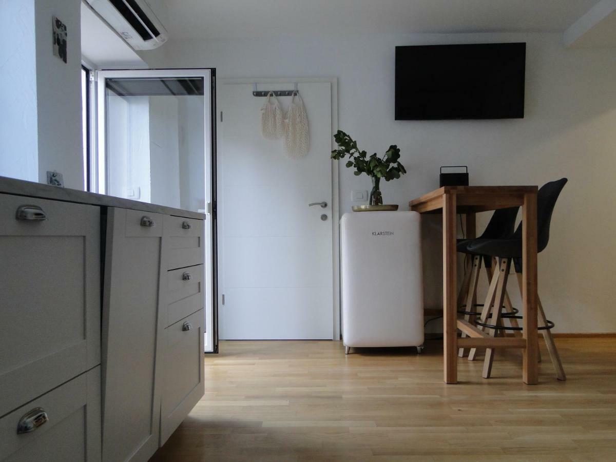 Apartma Na Terasi イゾラ エクステリア 写真